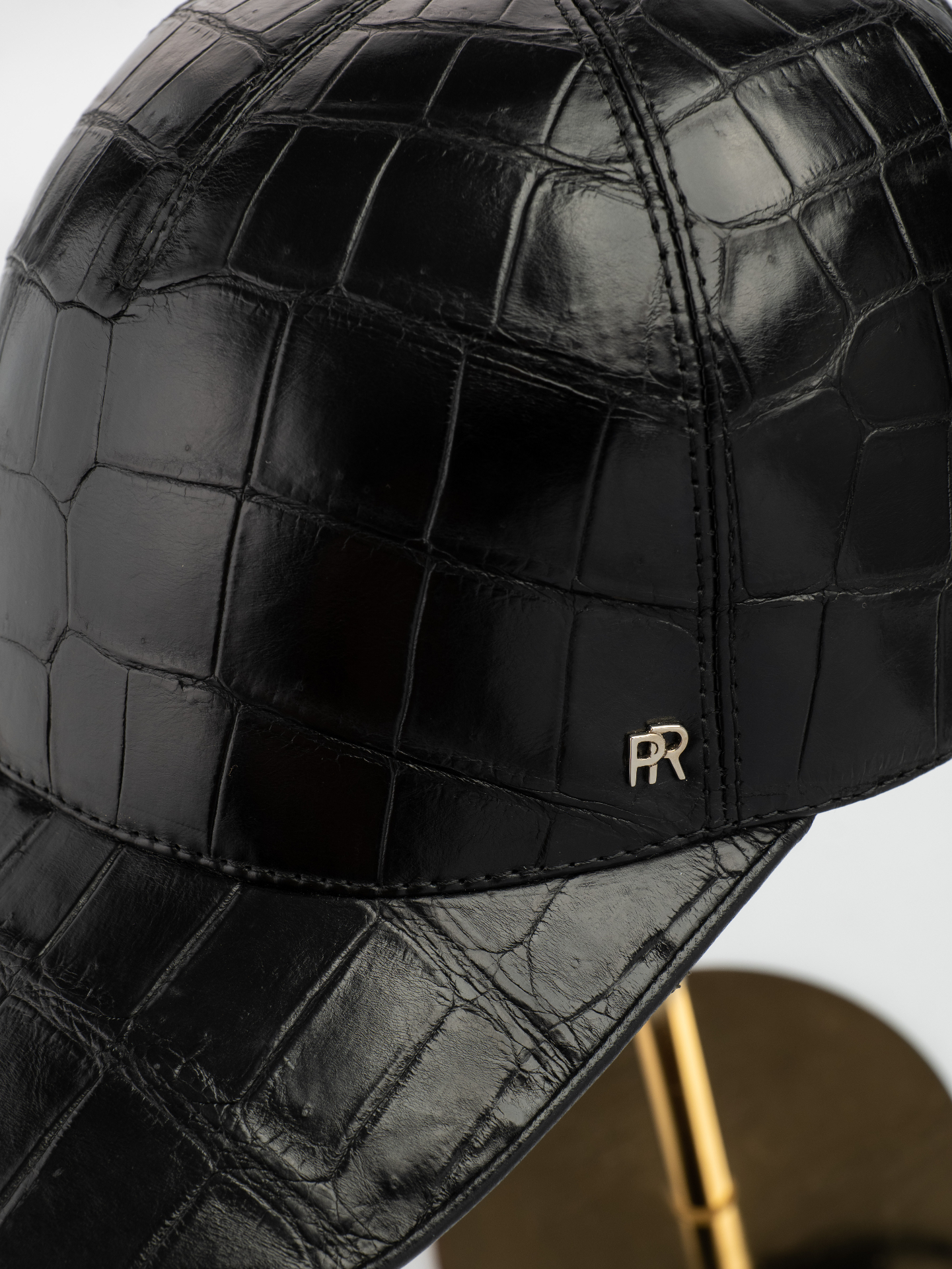 Noir Full Crocodile Cap view 3