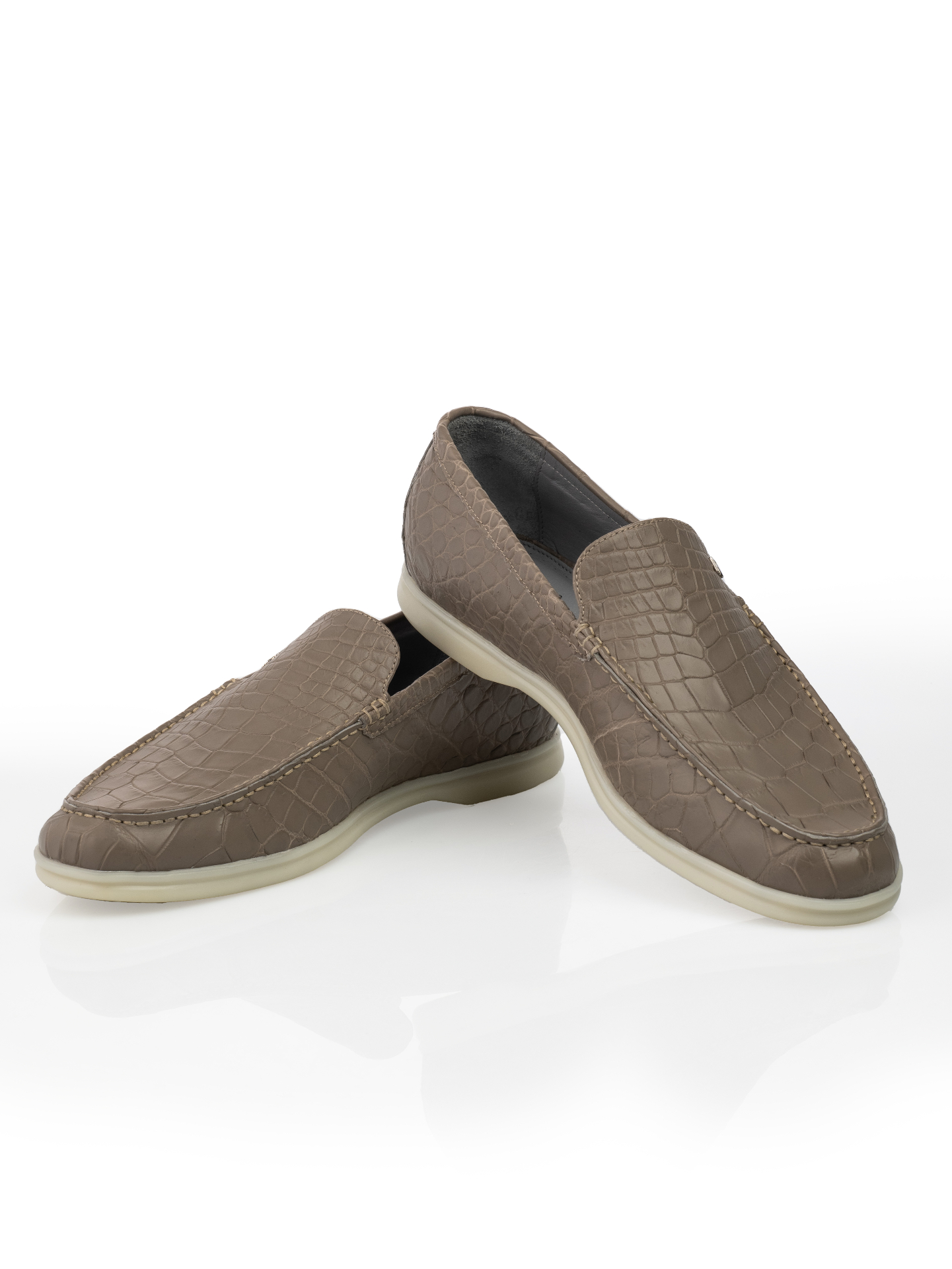 Taupe Deck-Step I - alternate view