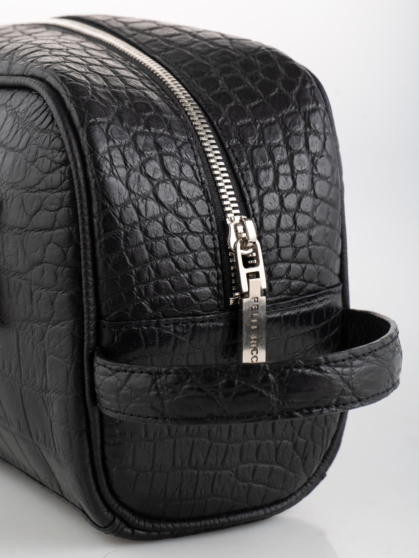 Noir Crocodile Wash Bag view 4